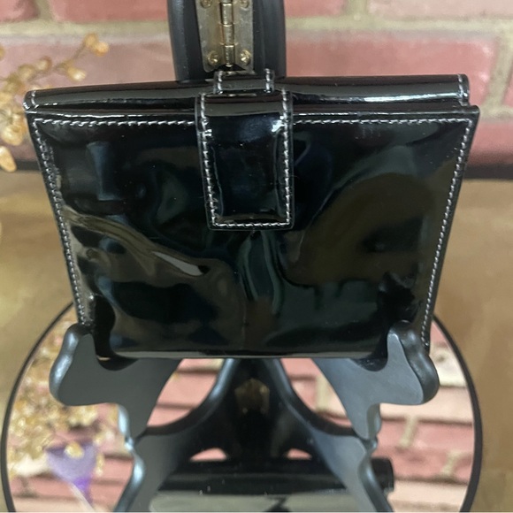 🔥Salvatore 🔥Ferragamo 🔥pattern leather wallet: - Picture 3 of 7